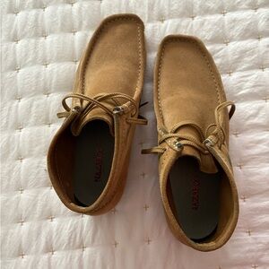 Tan Chukka Boots